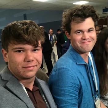 Sebastian with Magnus Carlsen